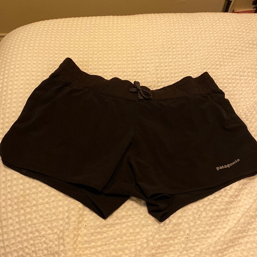 Patagonia shorts size M gently used